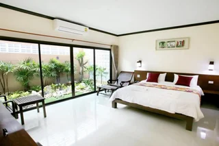 Накхонситхаммарат: Baan Na Khon Hotel