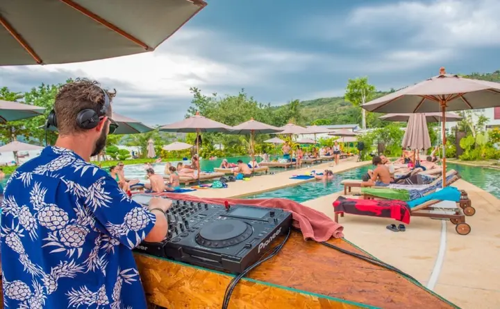 Пхи-Пхи-Дон: PP Charlie Beach Resort
