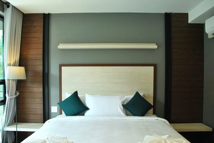 Чаам: Bluemoon Hotel