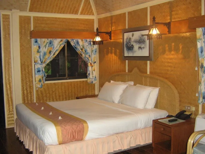 На Чом Тхиан: Sunset Village Beach Resort