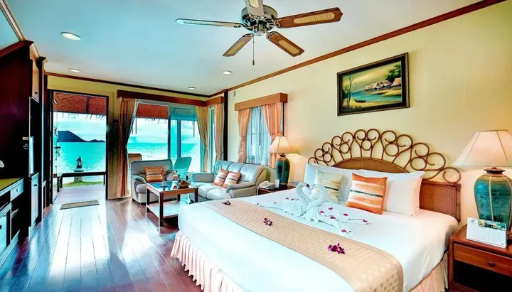На Чом Тхиан: Sunset Village Beach Resort