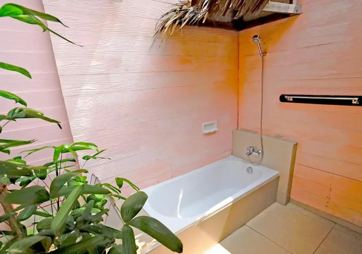 На Чом Тхиан: Sunset Village Beach Resort