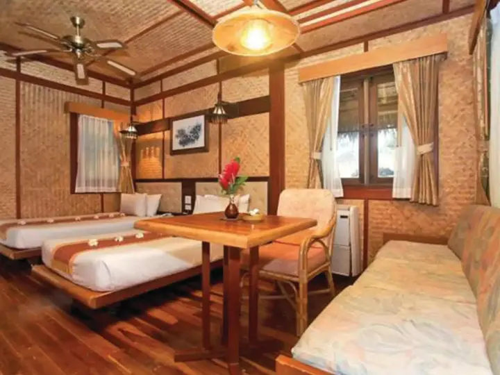 На Чом Тхиан: Sunset Village Beach Resort