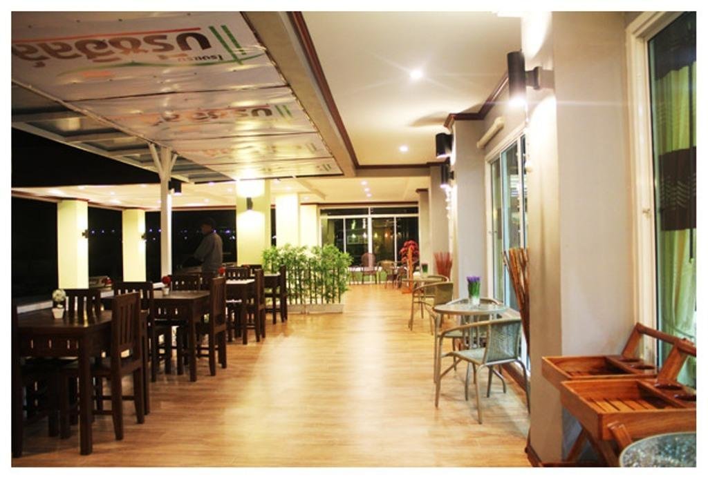 Кхэм Сон: Breeze Hill Khao Kho