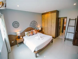 Чиангмай: The Opium Chiang Mai