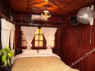 Пхра-Прадэнг: Phuengnang Homestay