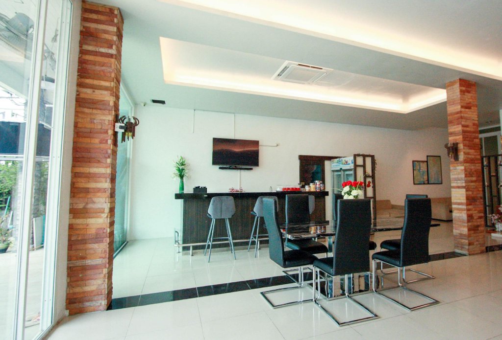 Кату: The Great at Patong Hotel