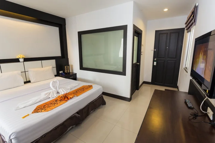 Кату: Star House Patong