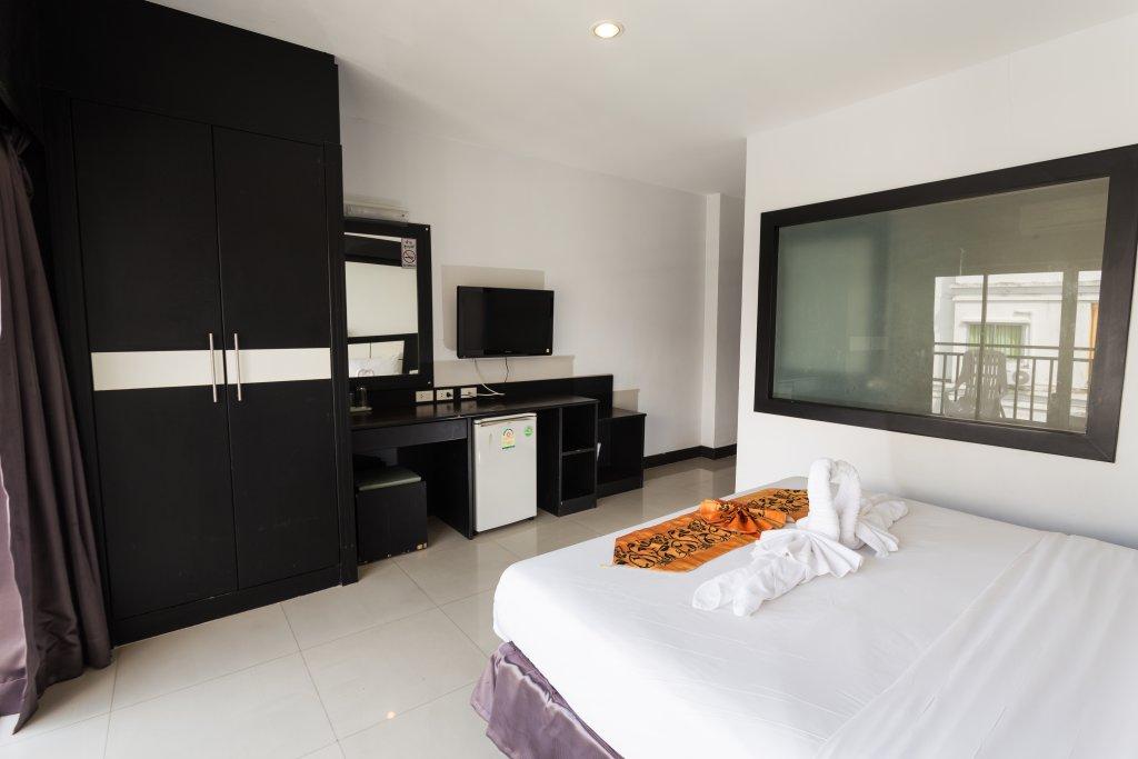 Кату: Star House Patong