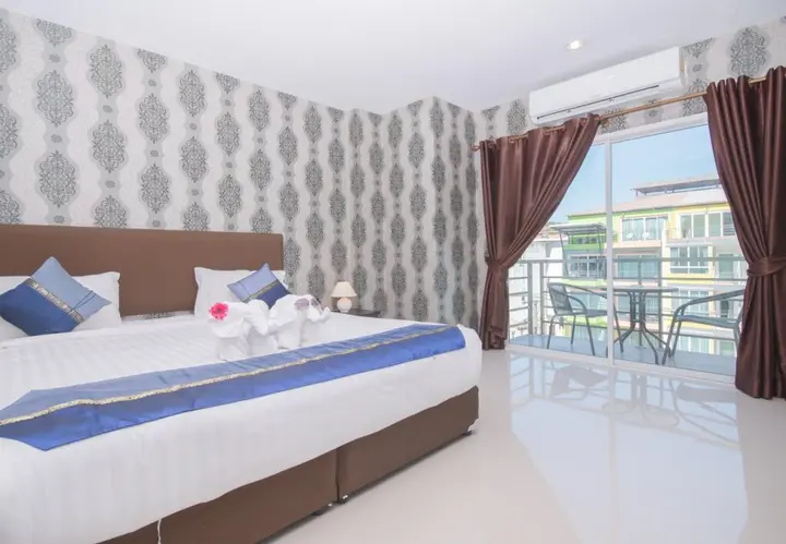Кату: Grande Elegance Serviced Apartment