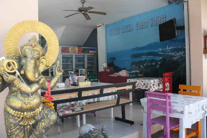 Муанг: Phuket Racha at Kata Homestay