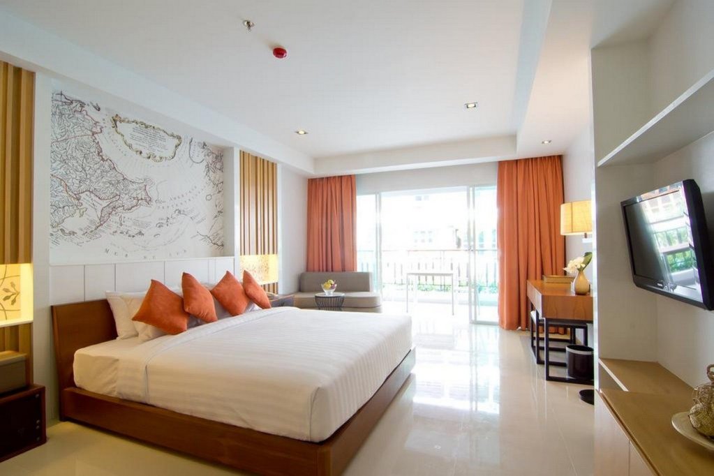 Паттайя: Welcome World Beachfront Resort