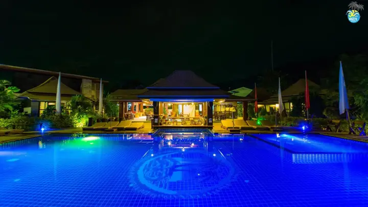 Пхи-Пхи-Дон: Ibiza House Phi Phi