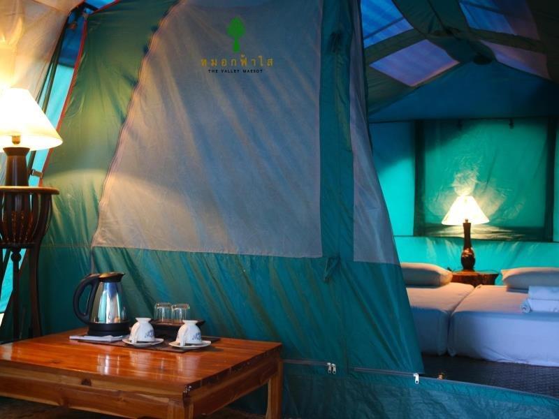 Мей-Сот: Mok Fah Sai Resort