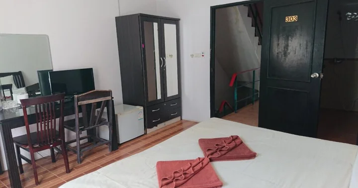 Кату: Happy Guest House