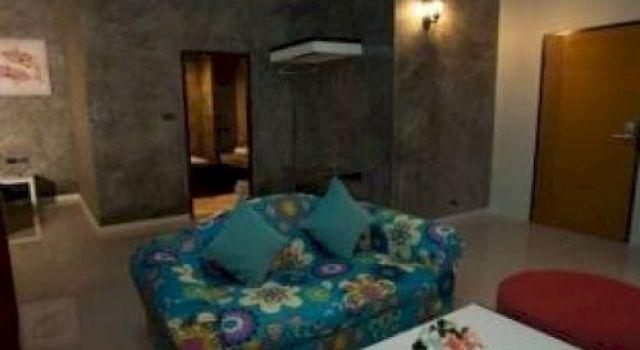 Чианграй: M Residence & Hotel