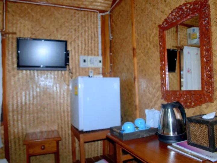 Мей-Сот: Suandarbporn Resort Mae Sot