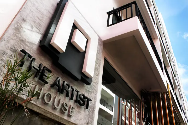 Кату: The Artist House
