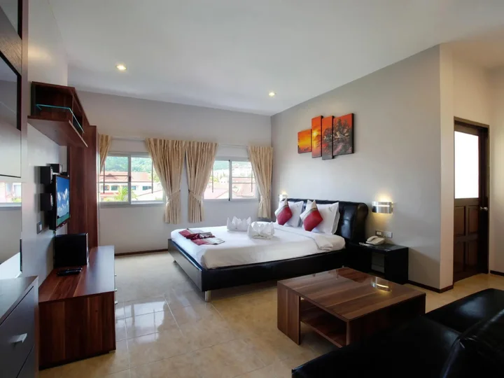 Кату: U Sabai Living Hotel
