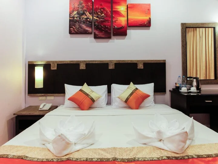 Кату: U Sabai Living Hotel