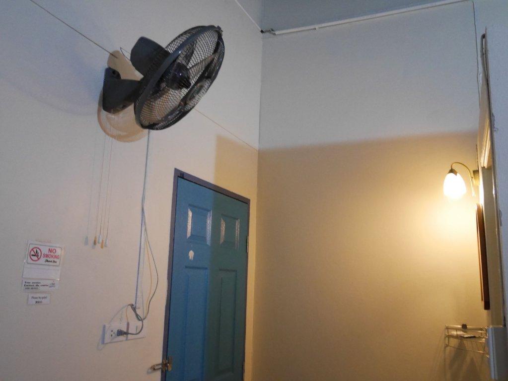 Муанг: Phuket Old Town Hostel