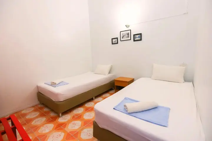 Муанг: Phuket Old Town Hostel