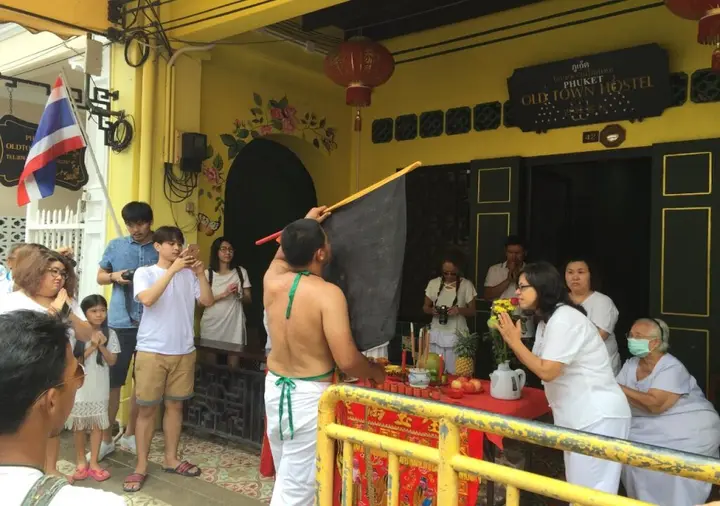 Муанг: Phuket Old Town Hostel