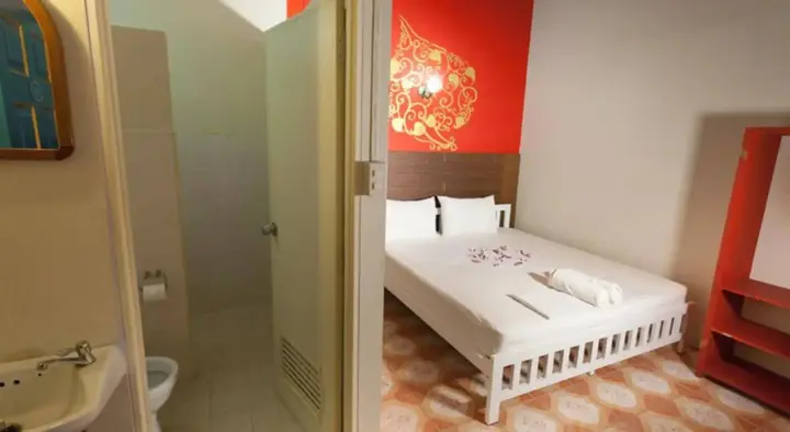 Муанг: Phuket Old Town Hostel