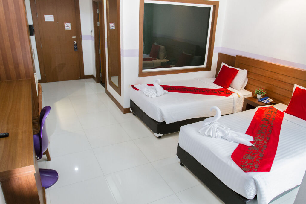 Кату: Diamond Crown Hotel Patong