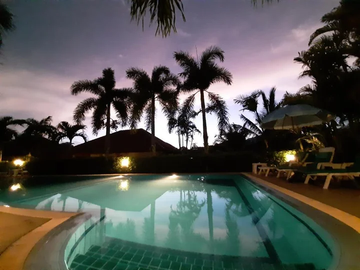 Муанг: Smile House & Pool
