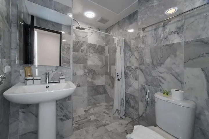 Муанг: Naiharn Sea Apartment