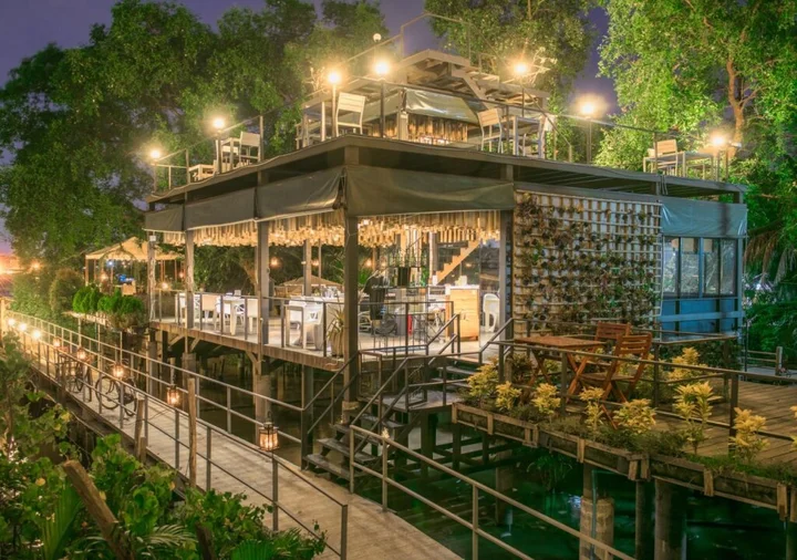 Пхра-Прадэнг: Bangkok Tree House