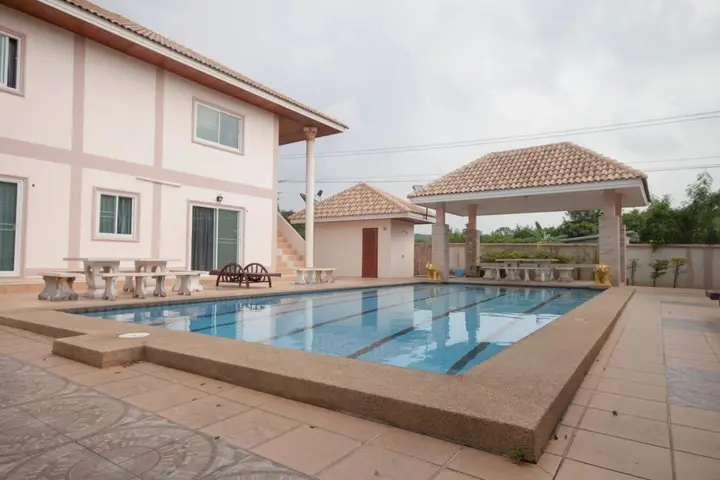 Банг-Саре: Narnia Resort Pattaya 2