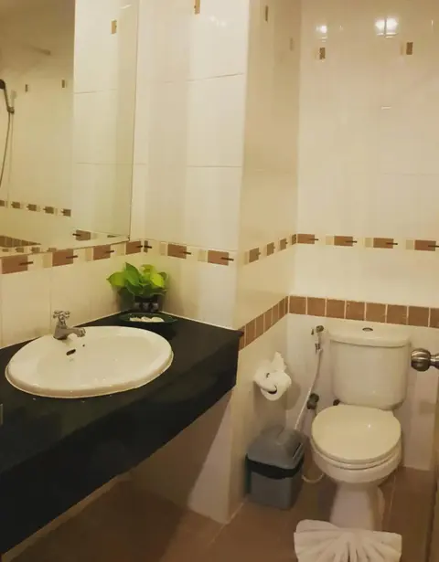 Бангкок: Sena house Paholyothin30