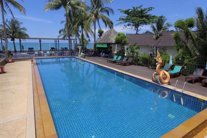 Ланта: Nakara Long Beach Resort