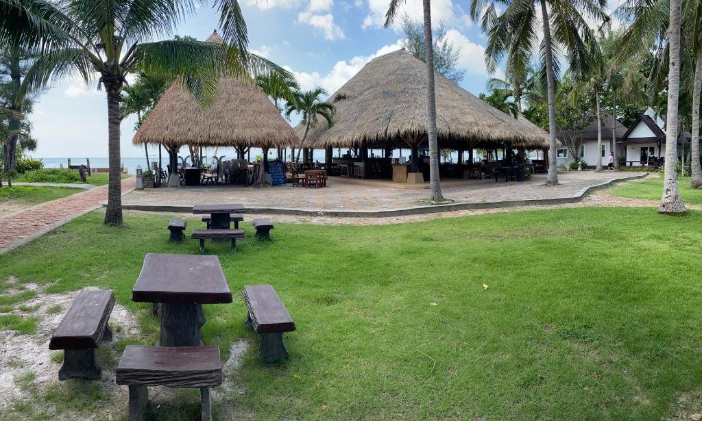 Ланта: Отель Southern Lanta Resort