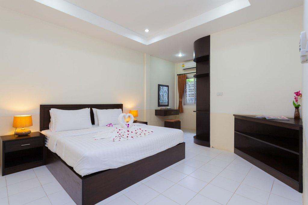 Тхаланг: Bangtao Kanita House
