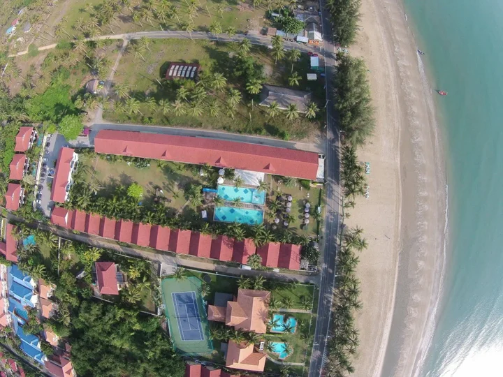 Сам-Рои-Йот: Dolphin Bay Beach Resort