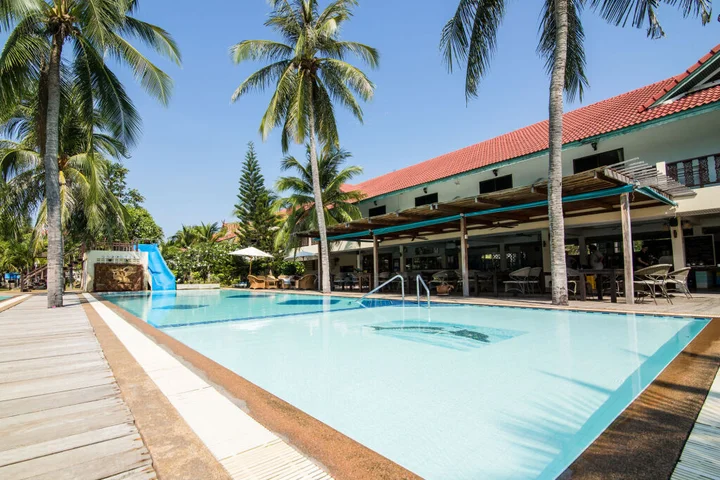 Сам-Рои-Йот: Dolphin Bay Beach Resort