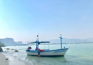 Сам-Рои-Йот: Dolphin Bay Beach Resort