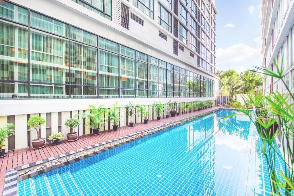 Нонтхабури: Отель Mida Hotel Ngamwongwan