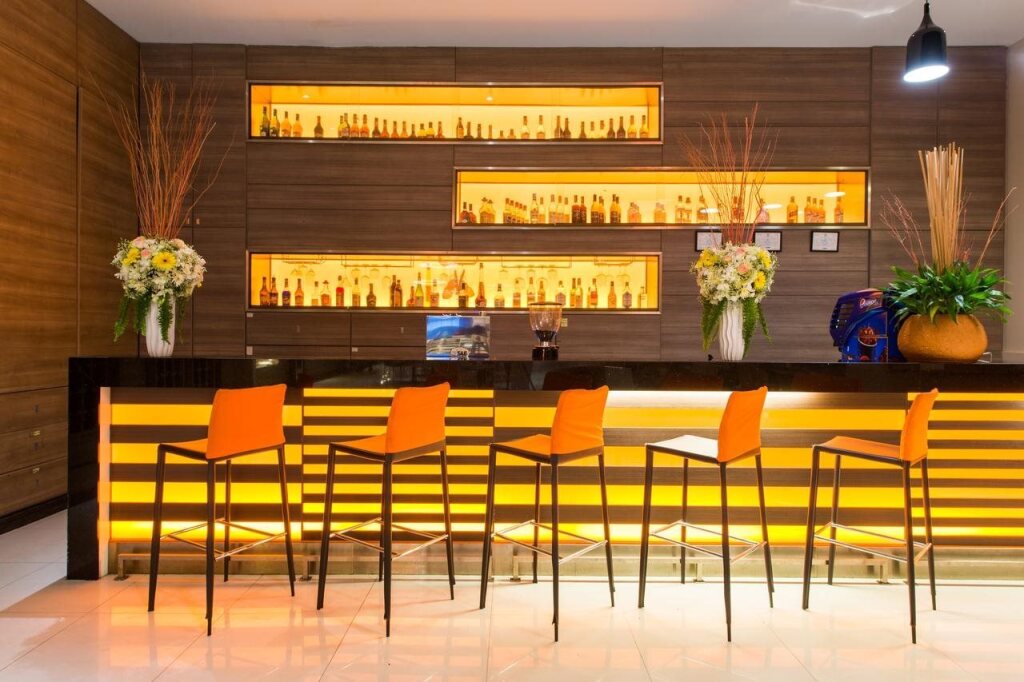 Нонтхабури: Отель Mida Hotel Ngamwongwan
