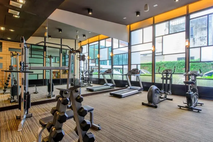 Нонтхабури: Отель Mida Hotel Ngamwongwan