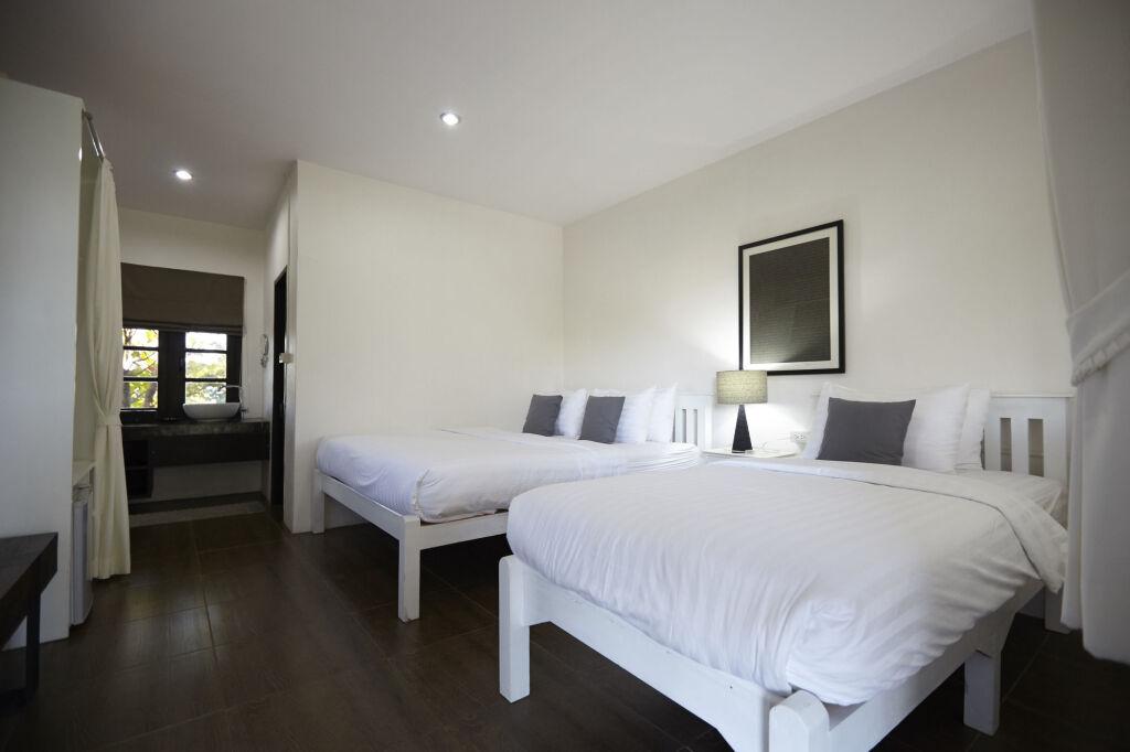 Паи: House of Love at Pai