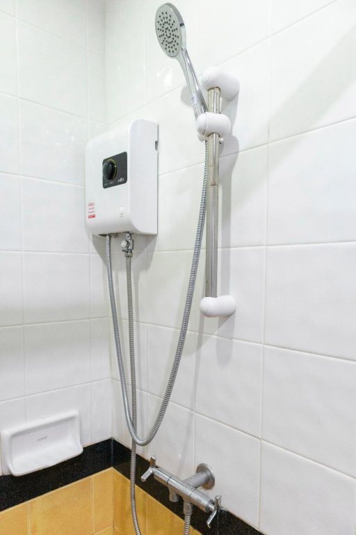 Тхаланг: OYO 358 Rattana Residence Thalang