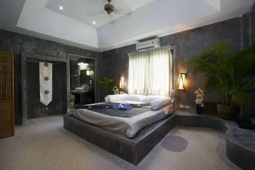 Тхаланг: Sunshine Villa Phuket