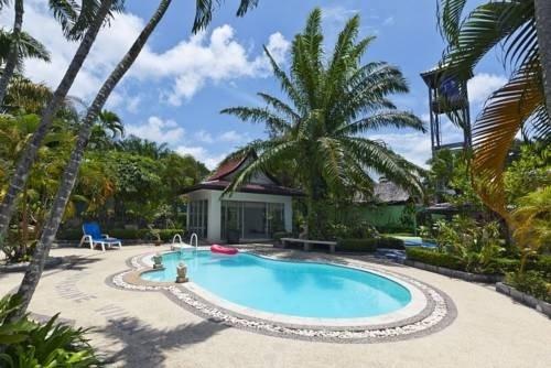 Тхаланг: Sunshine Villa Phuket