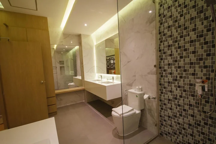 Кату: Platinum Hotel
