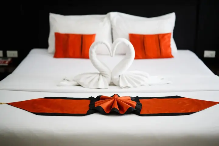 Кату: Platinum Hotel