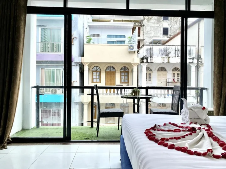 Кату: 2C Phuket Hotel